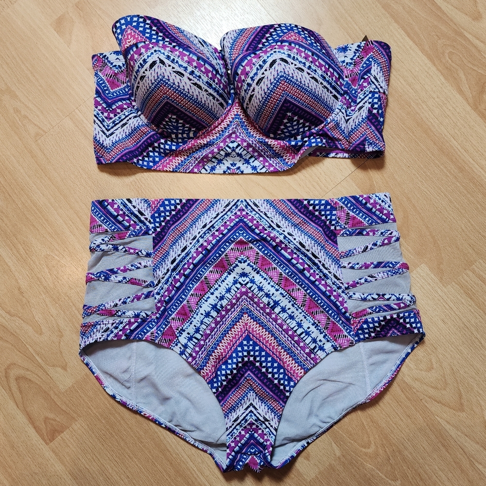 Torrid 2-piece Bikini Set Underwire Strapless Pushup Top Hi-Rise Bottoms Size 2X